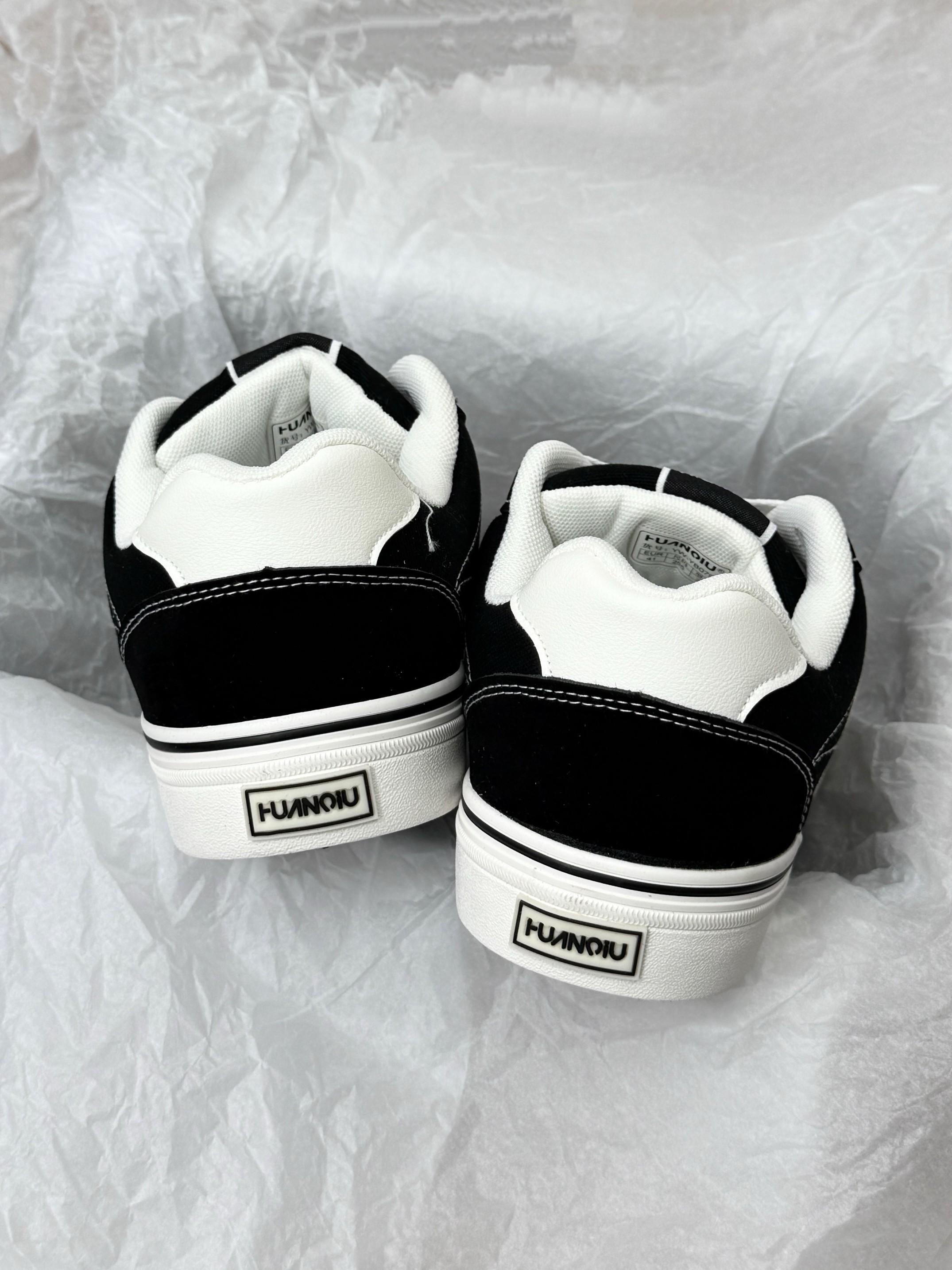 经典黑白板鞋有点帅